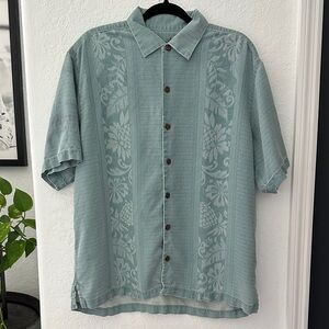 Tommy Bahama Men's Green Short Sleeve Button Down
